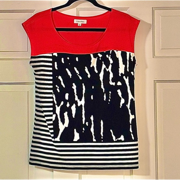 Calvin Klein Top Beautiful Bright Red White Black Large Excellent Condition - Picture 7 of 7